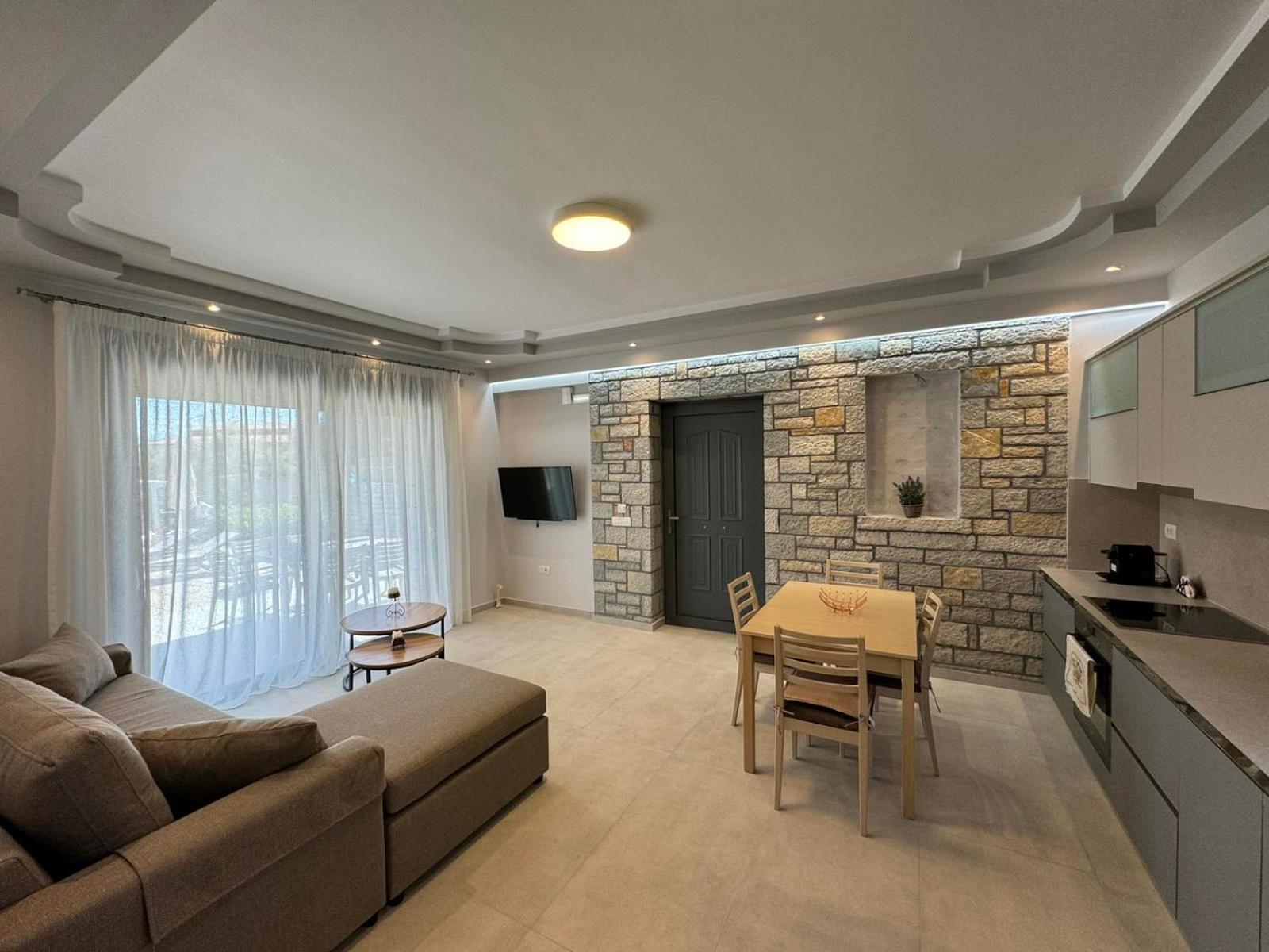 Iris Villas Complex Frínion Eksteriør bilde